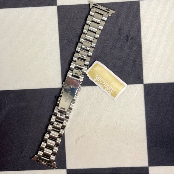 NEW✅AUTHENTIC✅MICHAEL KORS Pavé Silver-Tone Strap For 38mm and 40mm Apple Watch - Picture 8 of 8